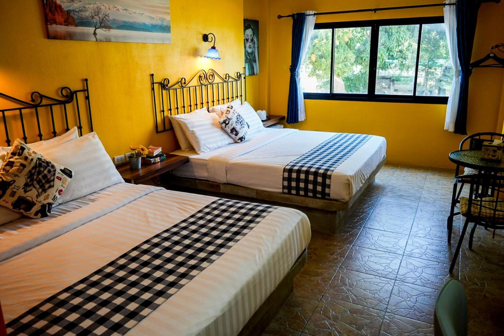 The Castello Resort Ko Lan Room photo